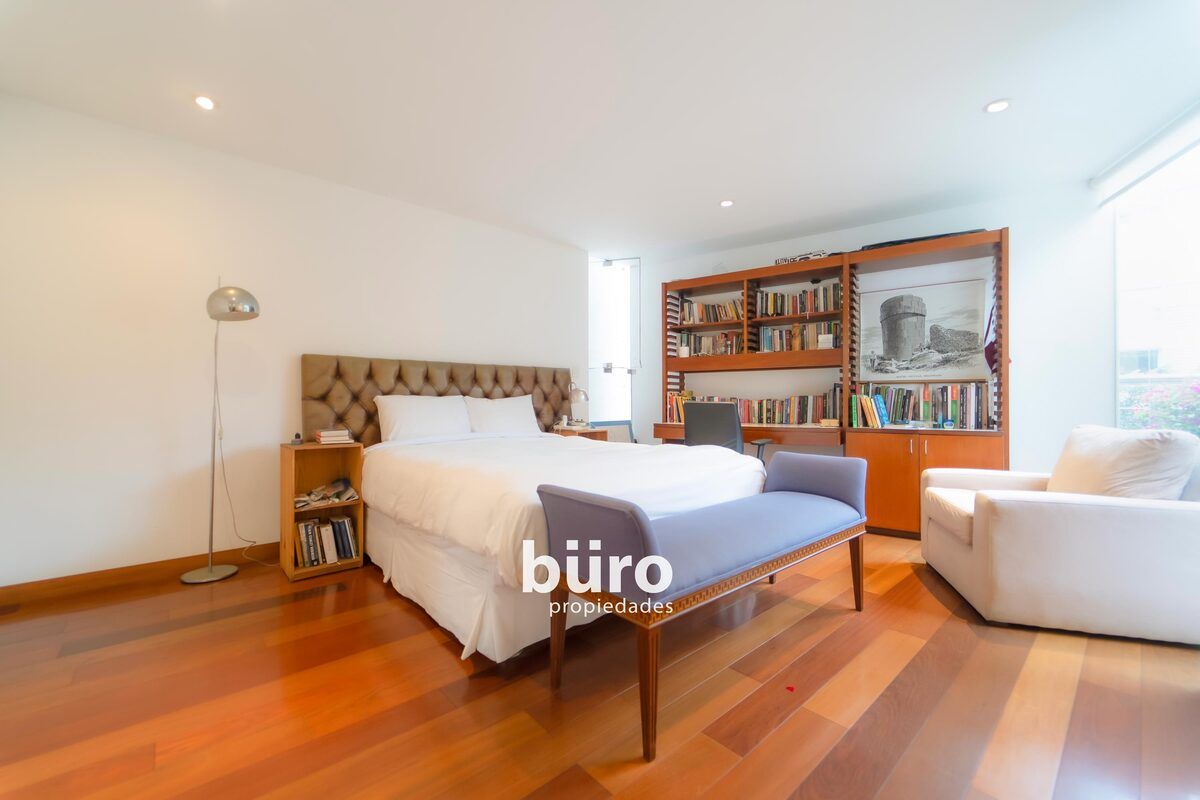 20 de 32: Dormitorio secundario 1