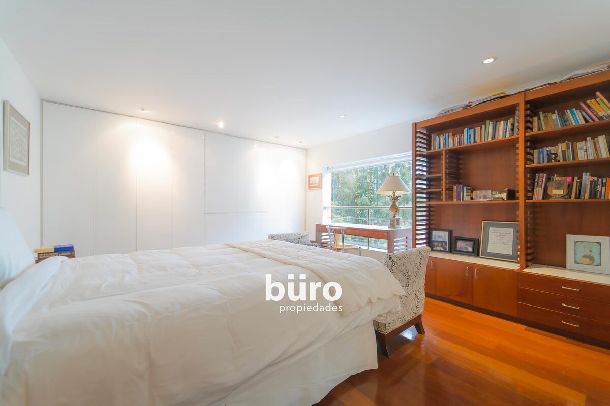 21 de 32: Dormitorio secundario 2