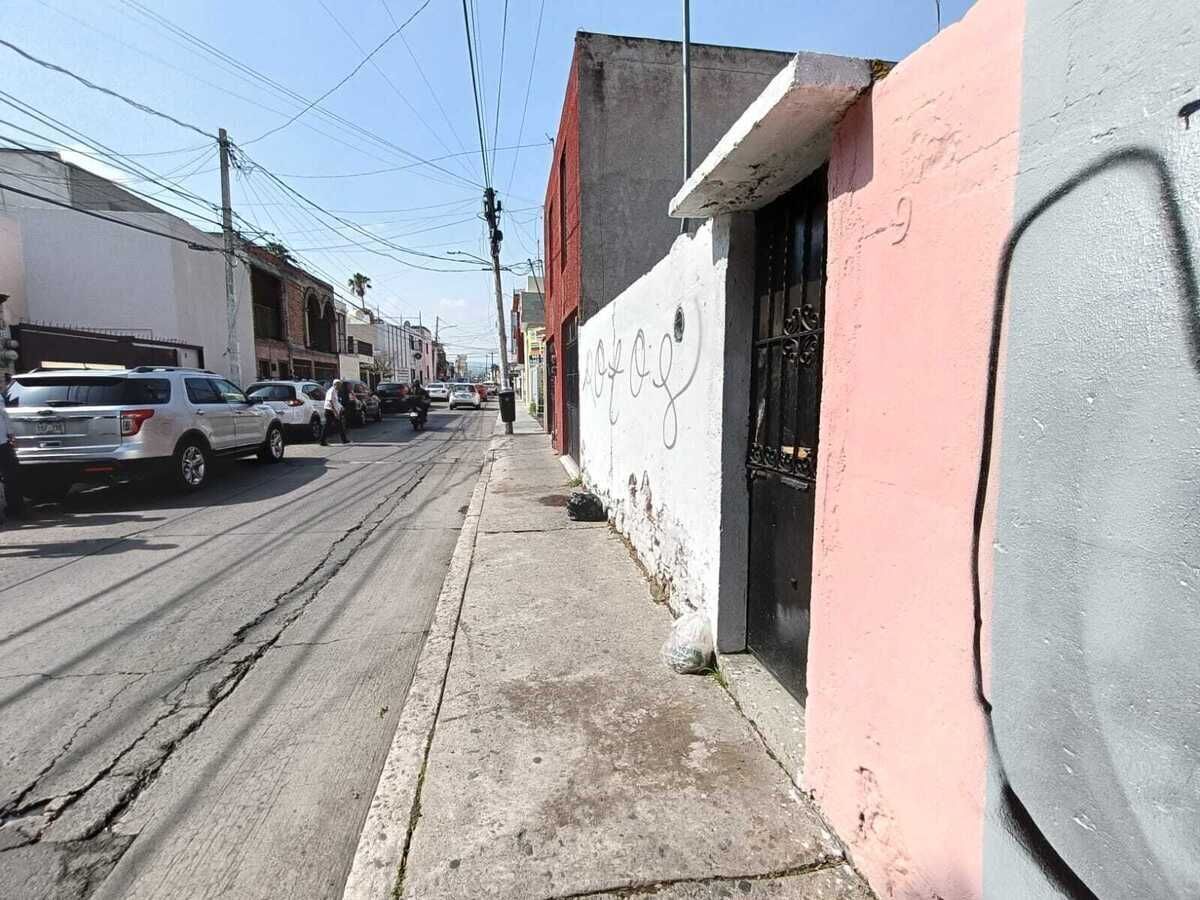 7 de 18