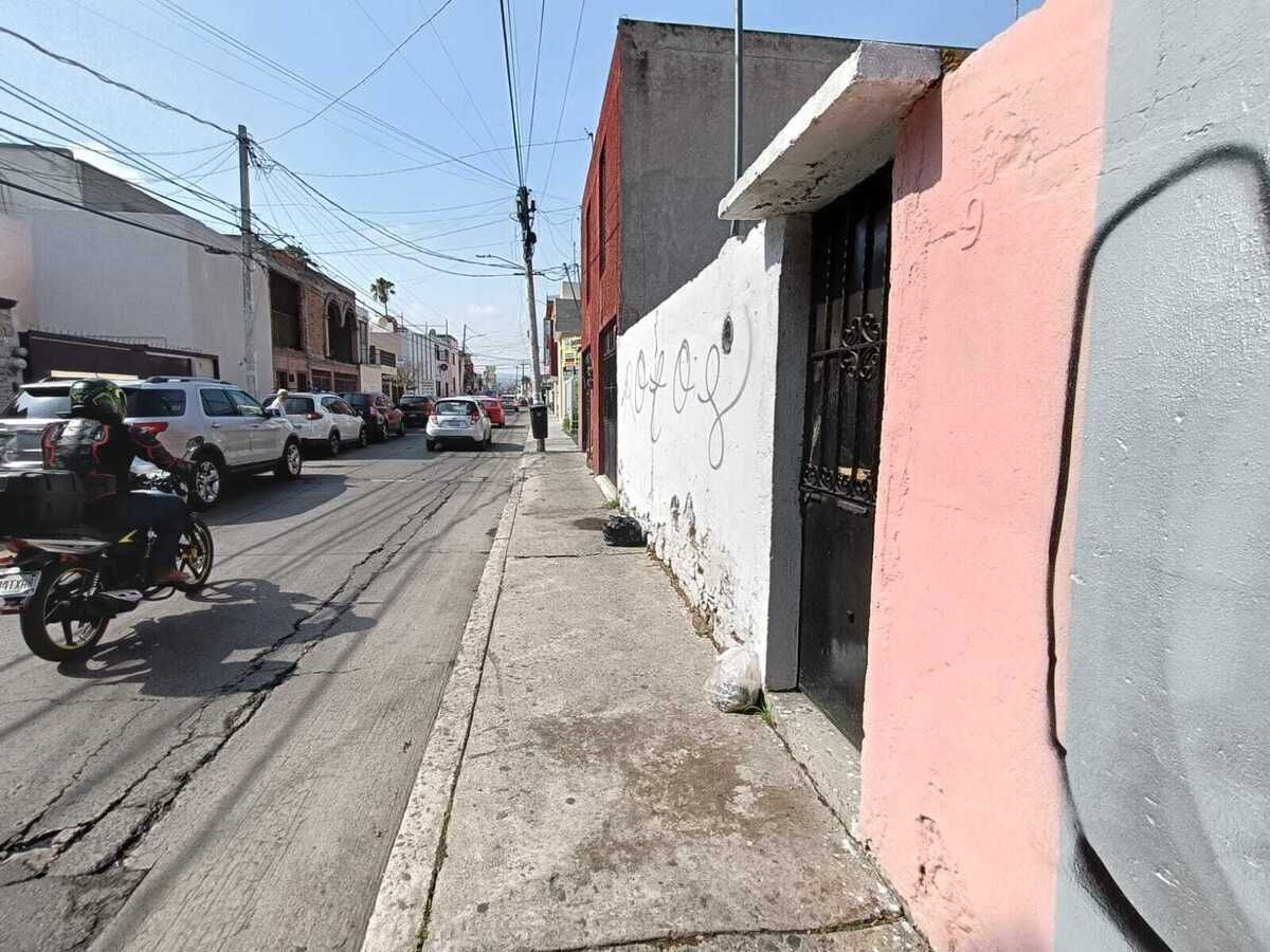 8 de 18