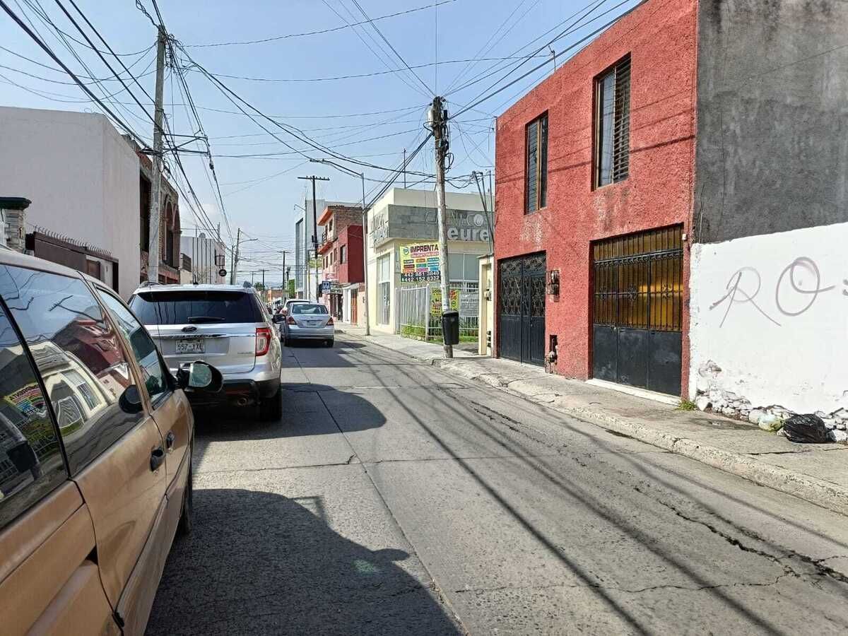 17 de 18