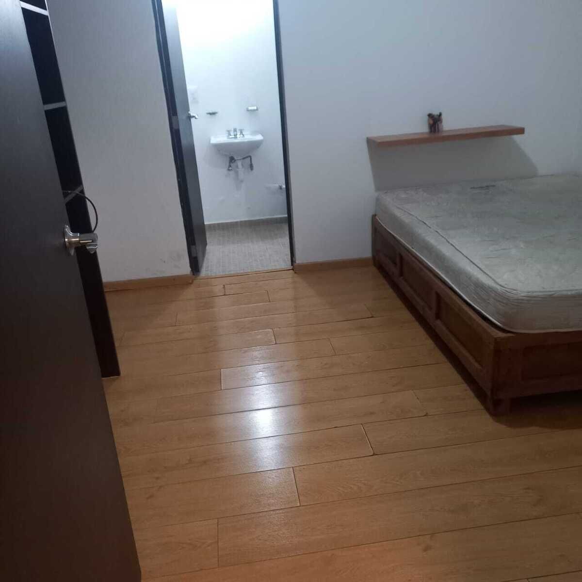 4 de 12