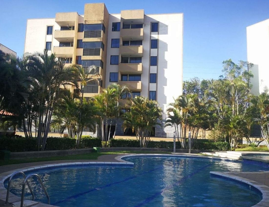 1 de 10: Piscina