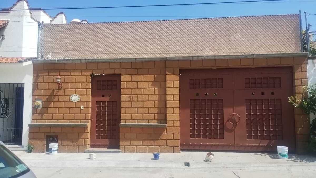 25 of 26: fachada
