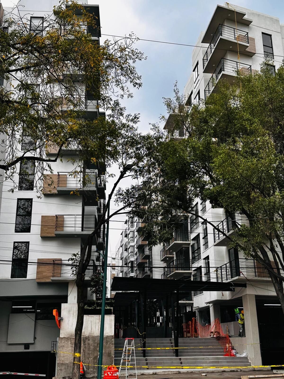 1 de 21: Fachada