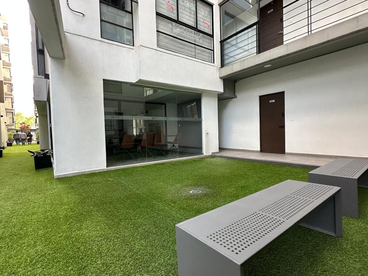 17 of 28: Amenidades