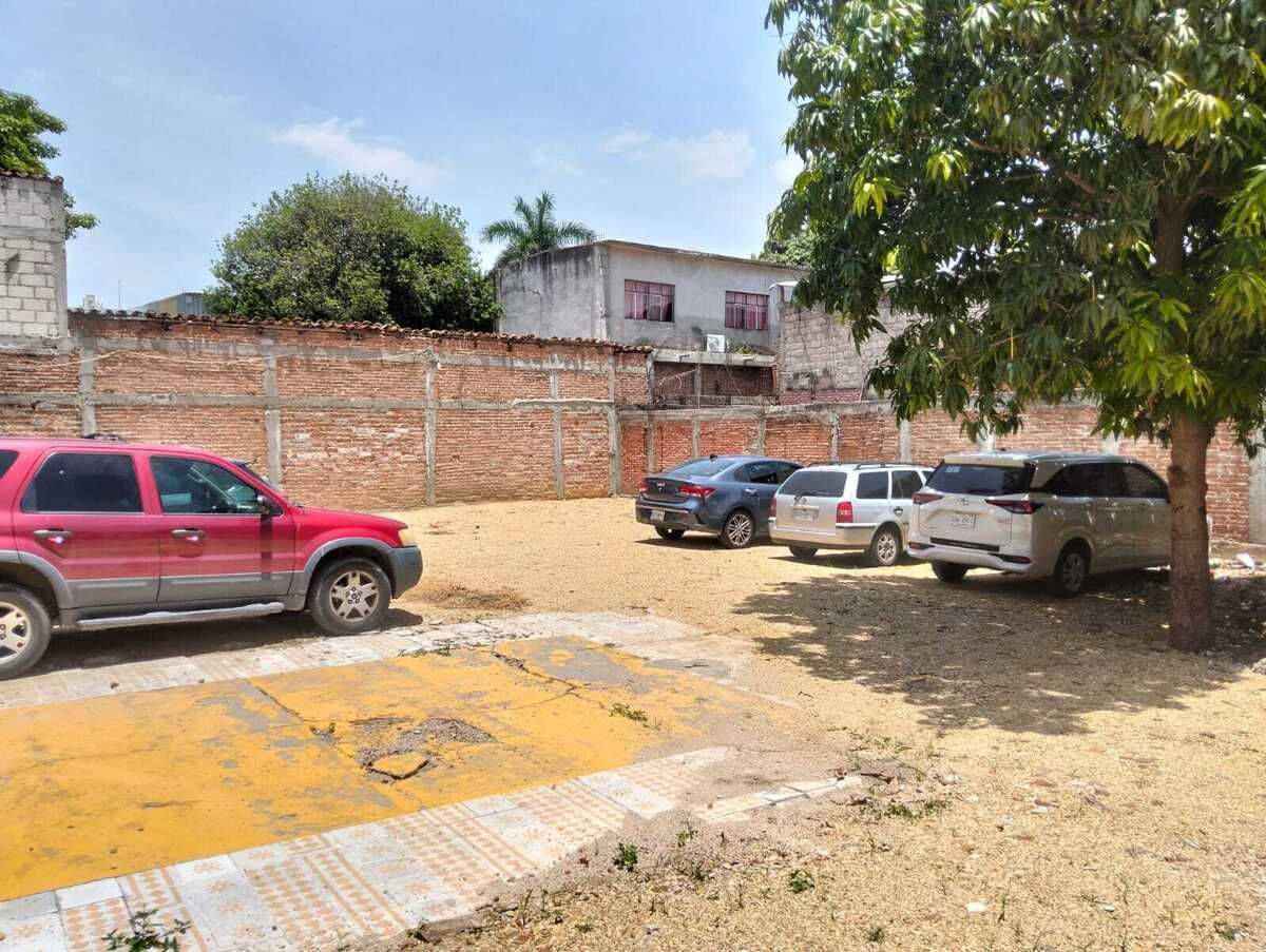 2 de 4