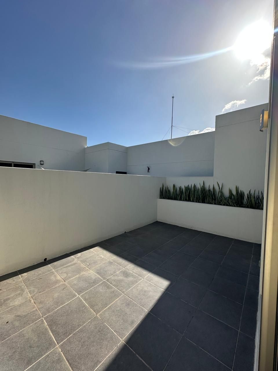 4 de 27
