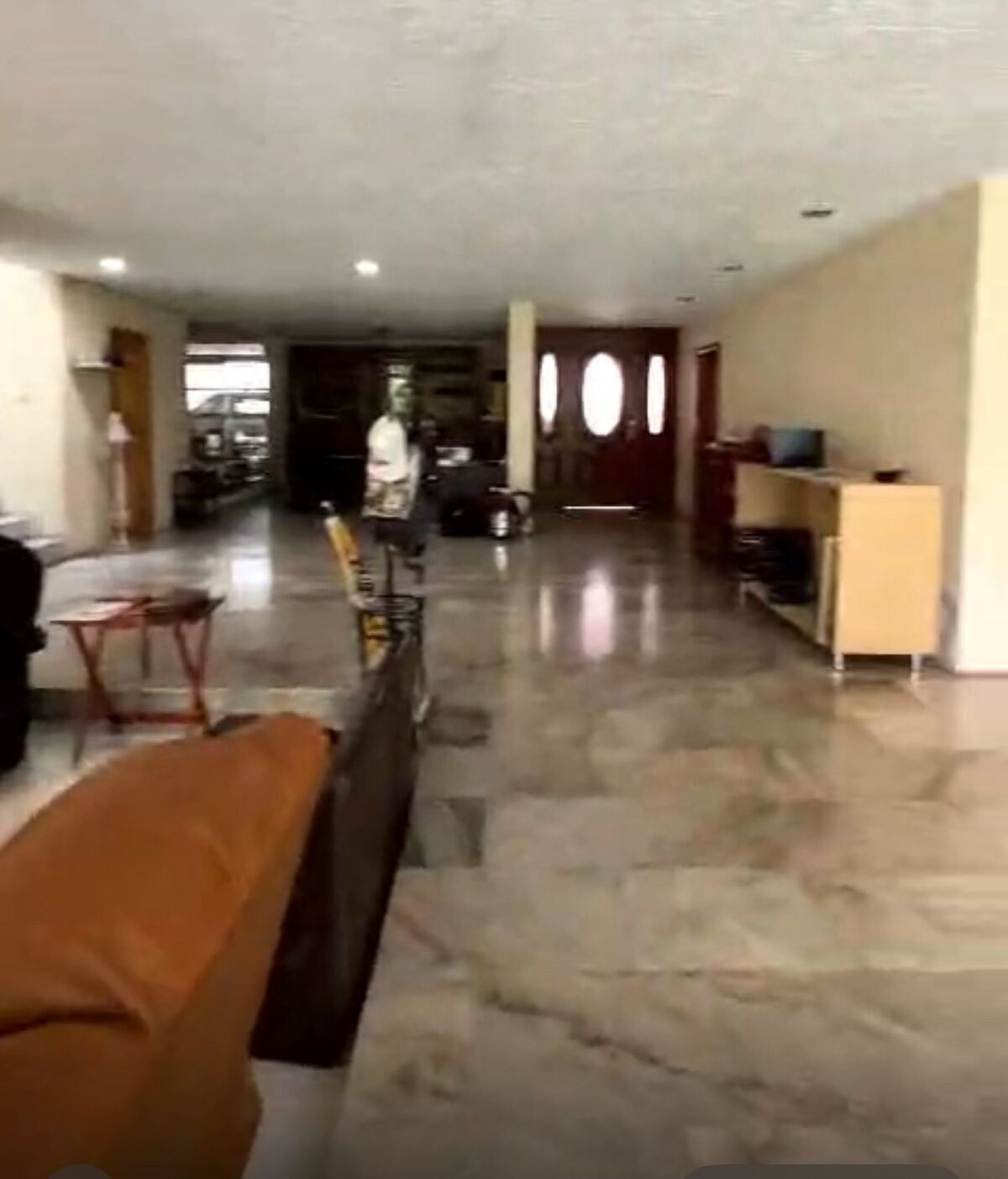3 de 8