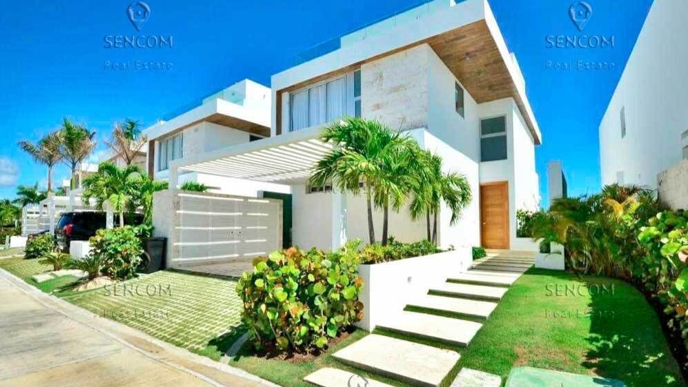 3 de 42: Se alquila villa en Marina Cap Cana 3