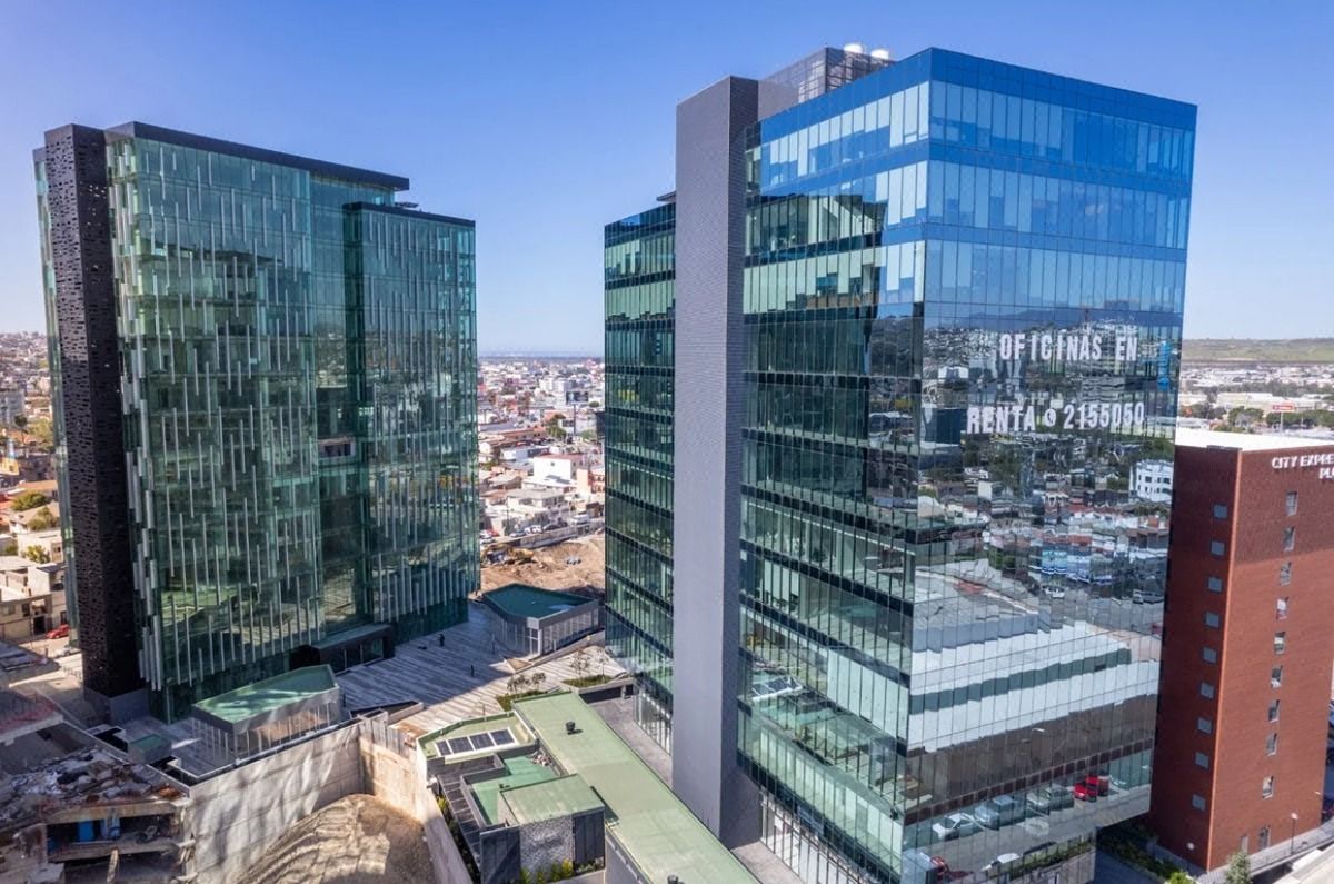 Oficina en venta en Central Toreo, 76m2
