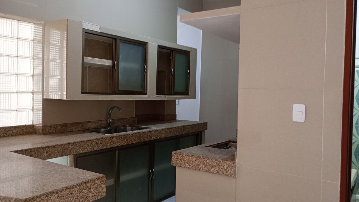 3 of 27: Cocina