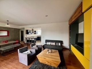 3 of 22: Sala