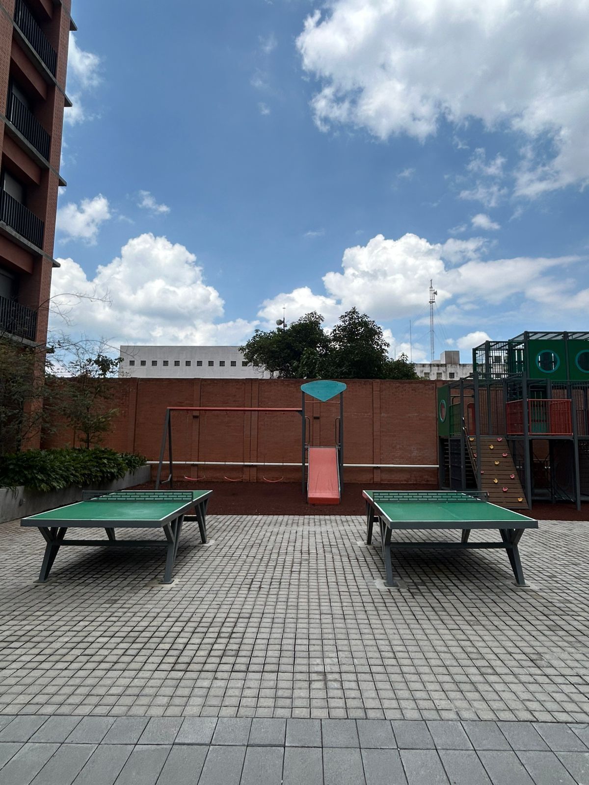 2 de 16