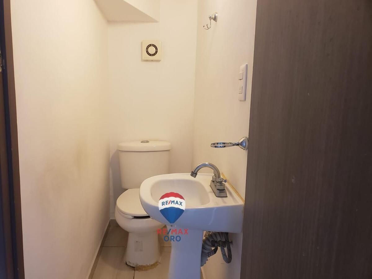 8 de 16