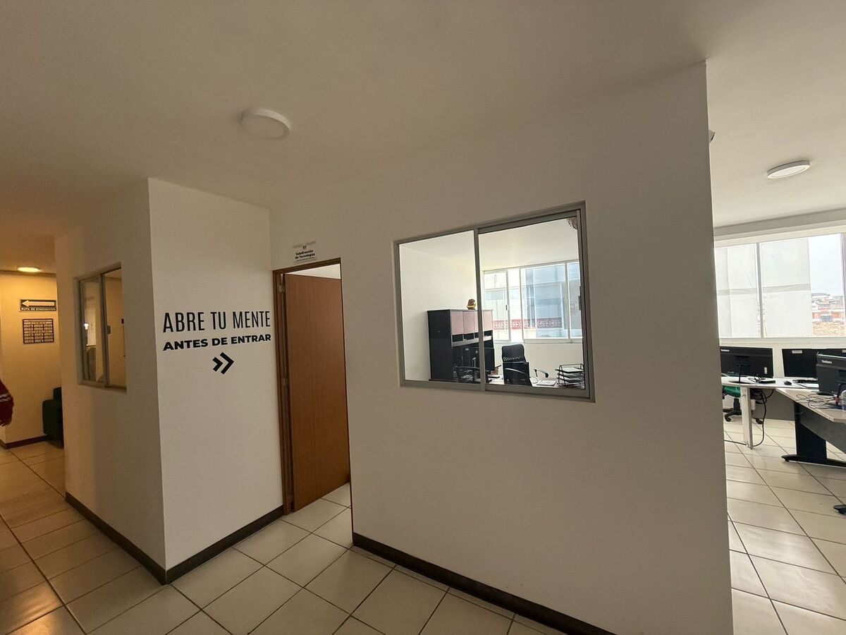 3 de 15