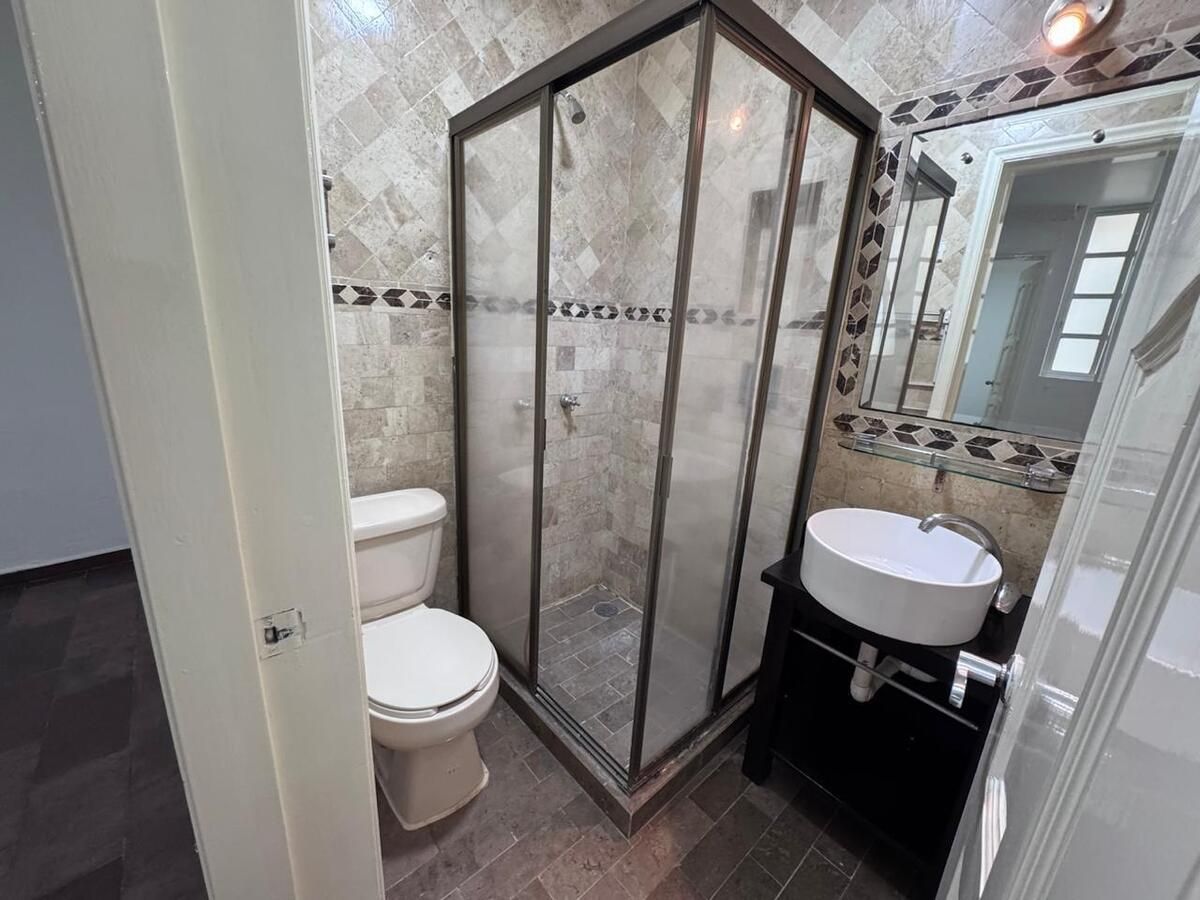 5 de 12: Baño completo