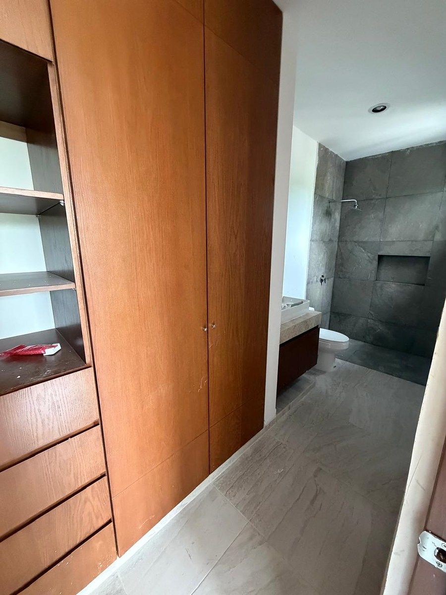 11 de 16: Baño Recámara Principal