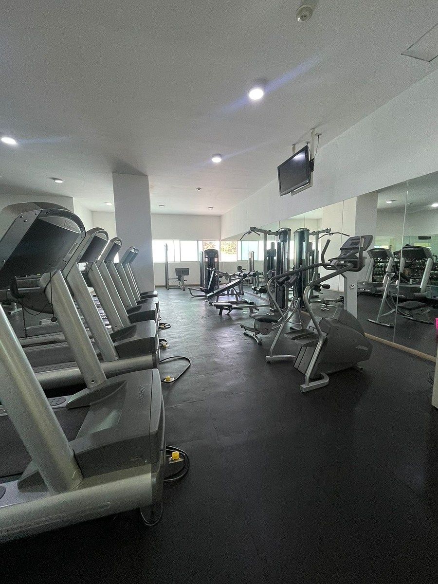 14 de 19: gimnasio