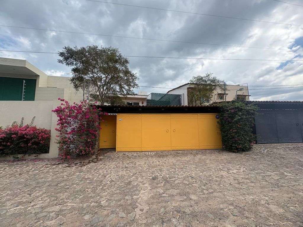 1 of 9: Entrada