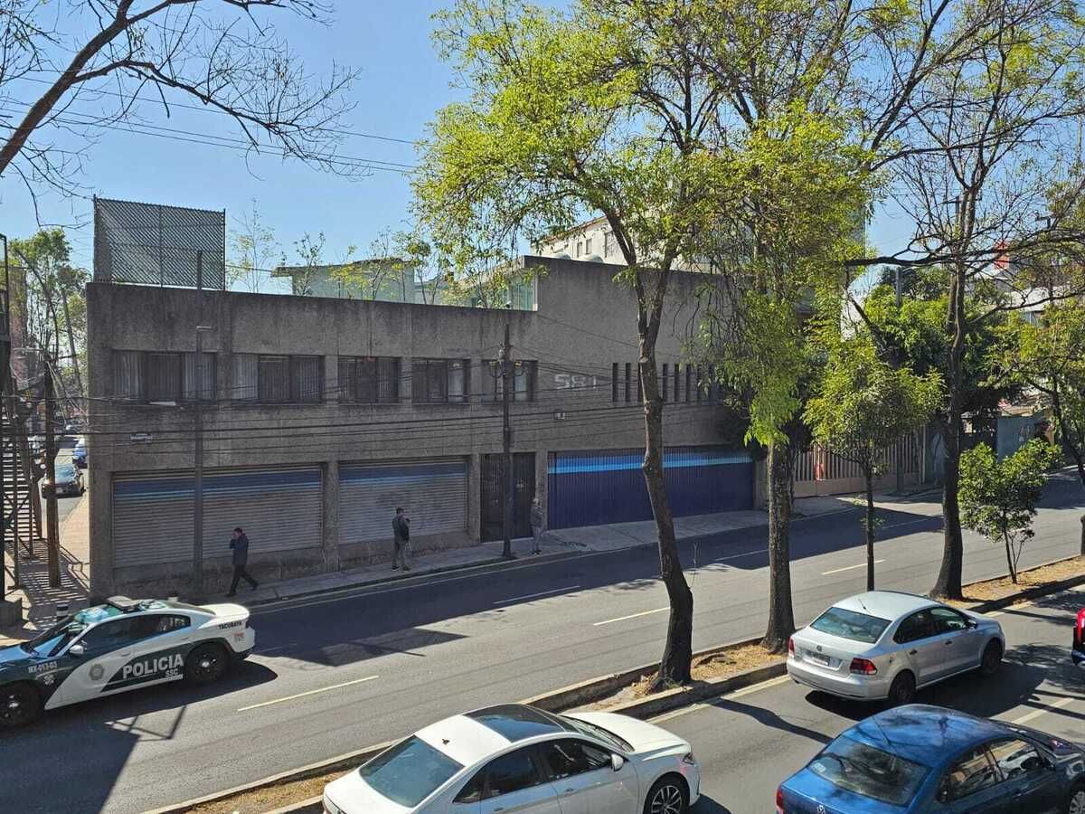 3 de 21