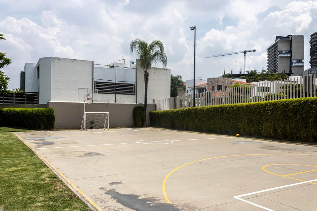 23 de 27