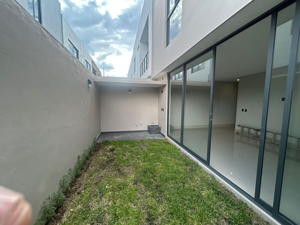 9 de 36