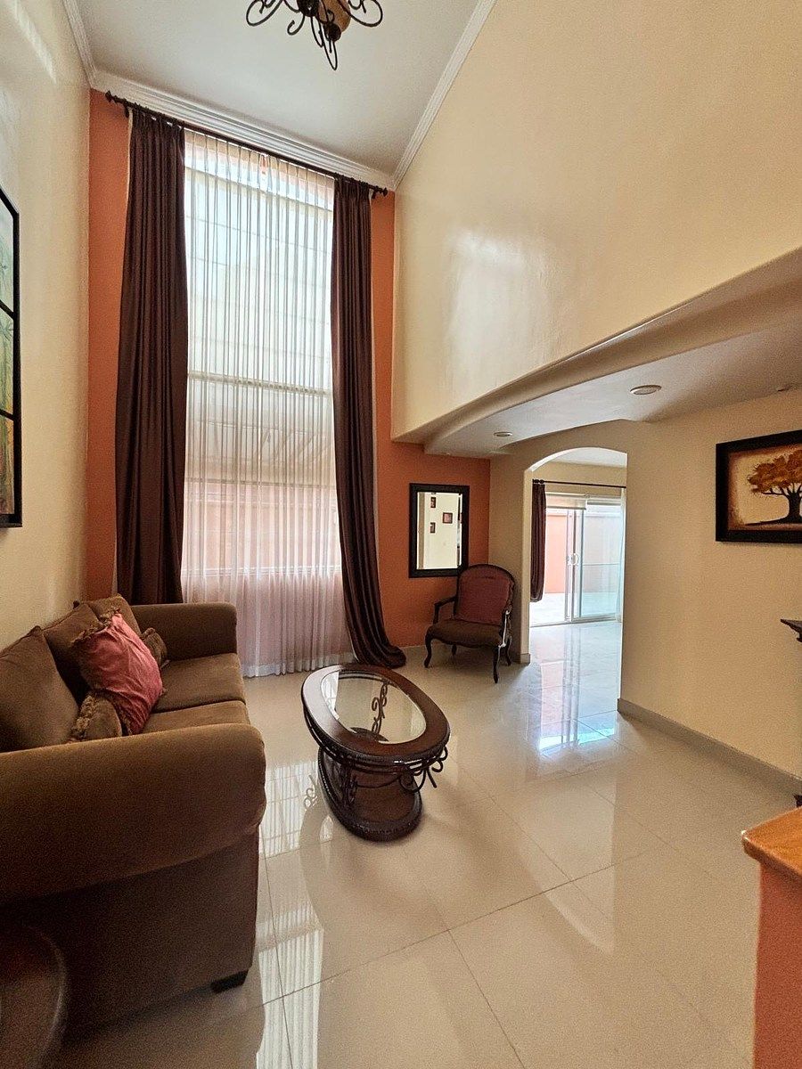 ⸻  🏡 ¡Vive con comodidad y Seguridad en La Perla Residencial! 7
