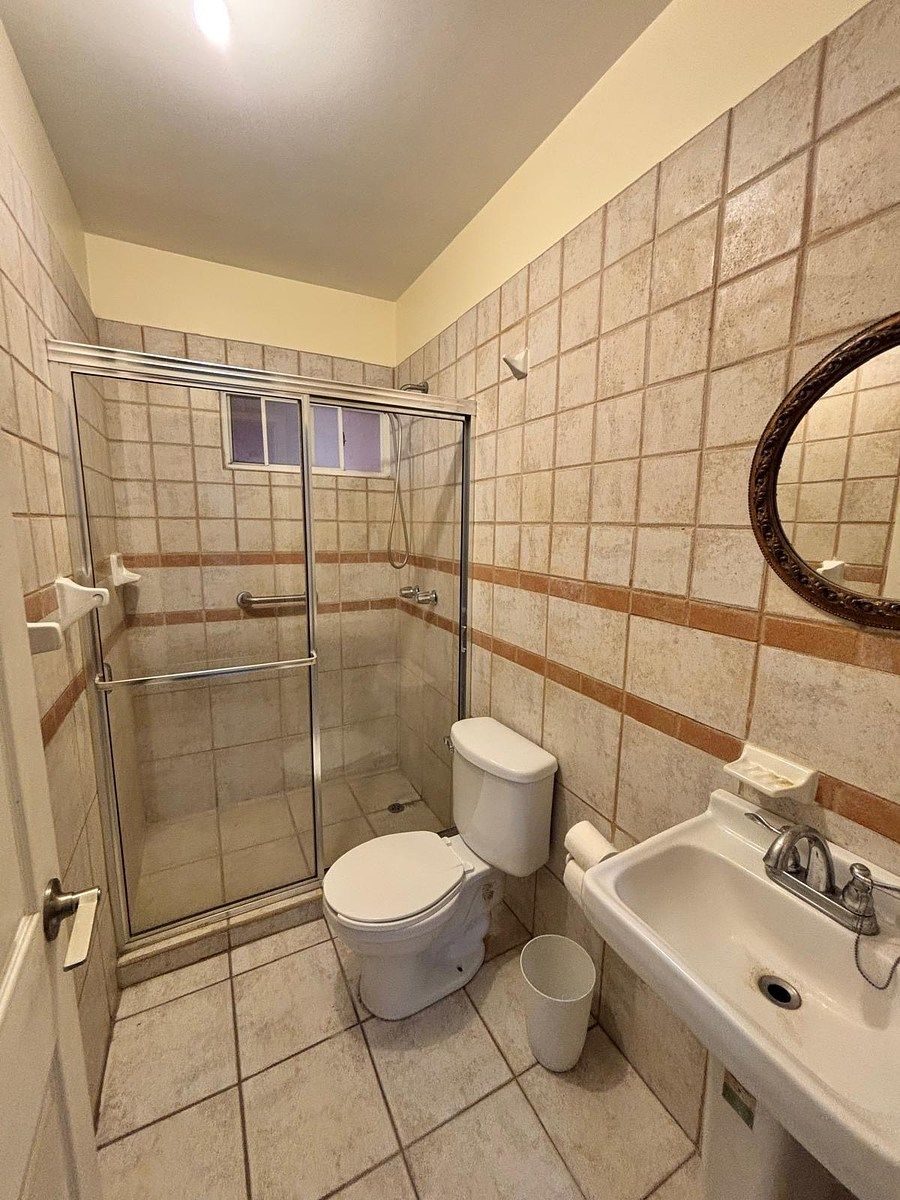 ⸻  🏡 ¡Vive con comodidad y Seguridad en La Perla Residencial! 26
