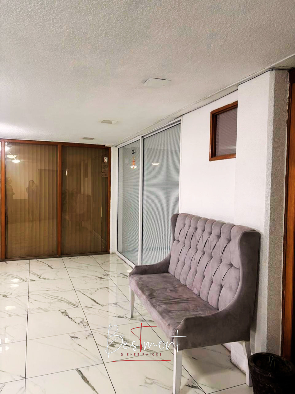 3 of 13: Recepción