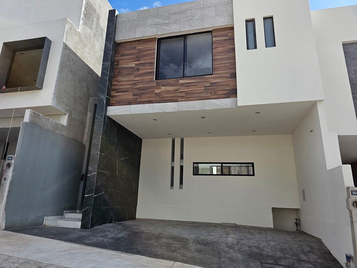 Casa en venta 4 recamaras Lomas de Chapultepec | $8.5MDP, foto 1 de 36