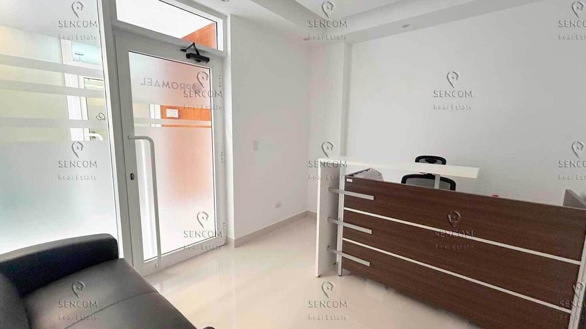 1 de 11: Oficina emoblada en alquiler en Puntacana Village 1