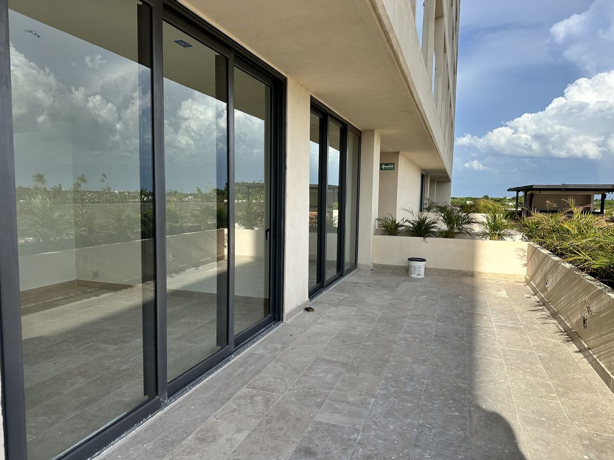 6 de 27: Terraza Privada del departamento