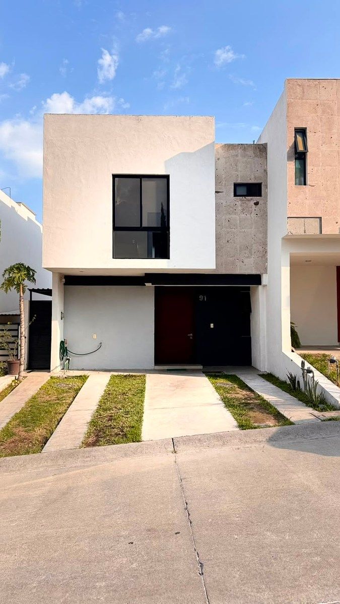 HOUSE FOR RENT IN SENDEROS DE MONTEVERDE, photo 1 of 23