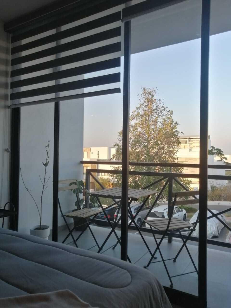 3 de 8
