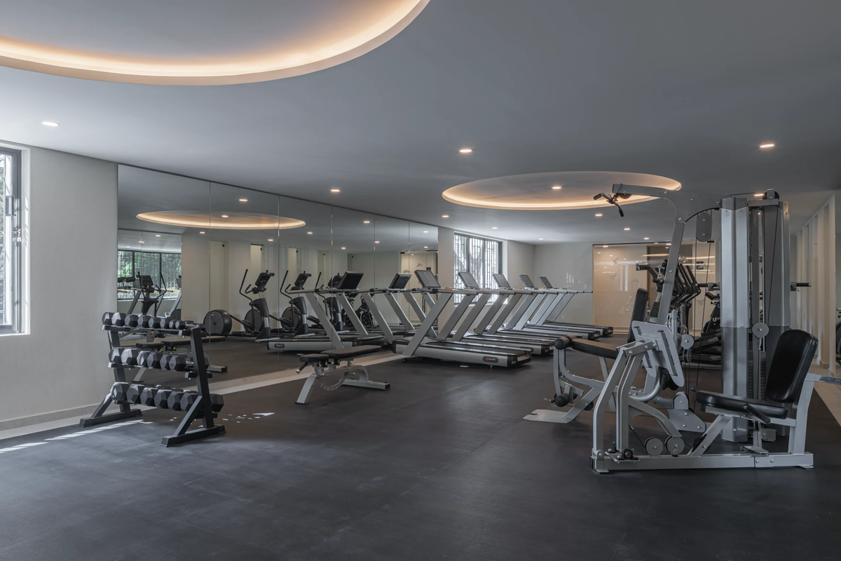 4 de 21: Gym