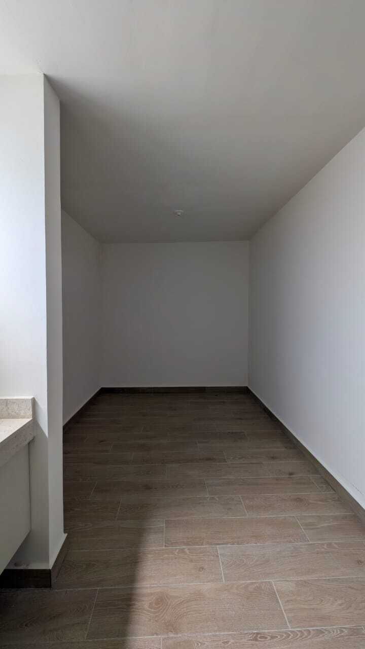 16 de 37