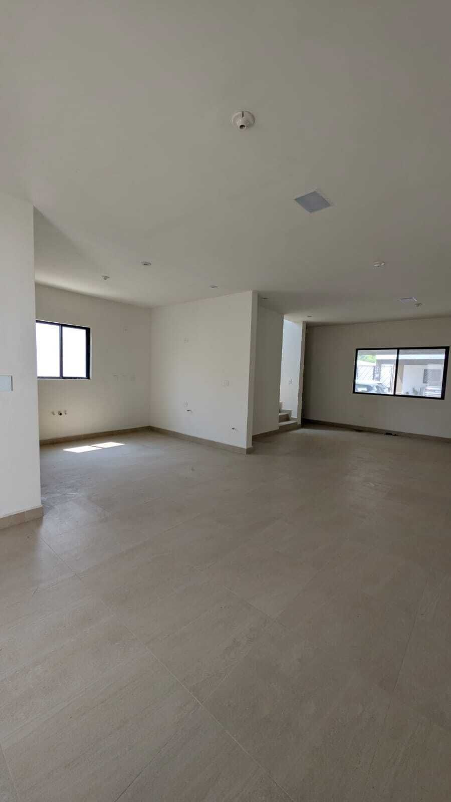 3 de 37: AREA DE SALA COMERDOR
