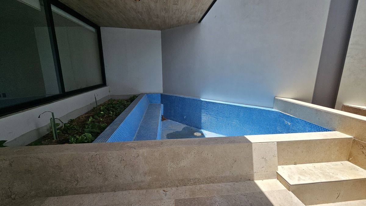 3 de 16