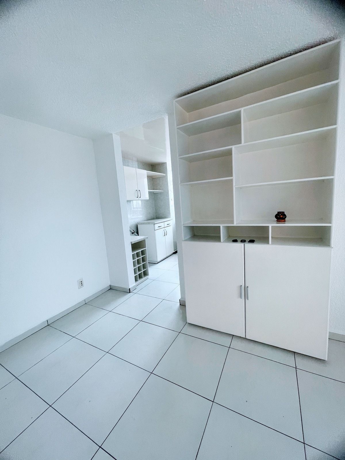 4 de 26: Sala-Cocina