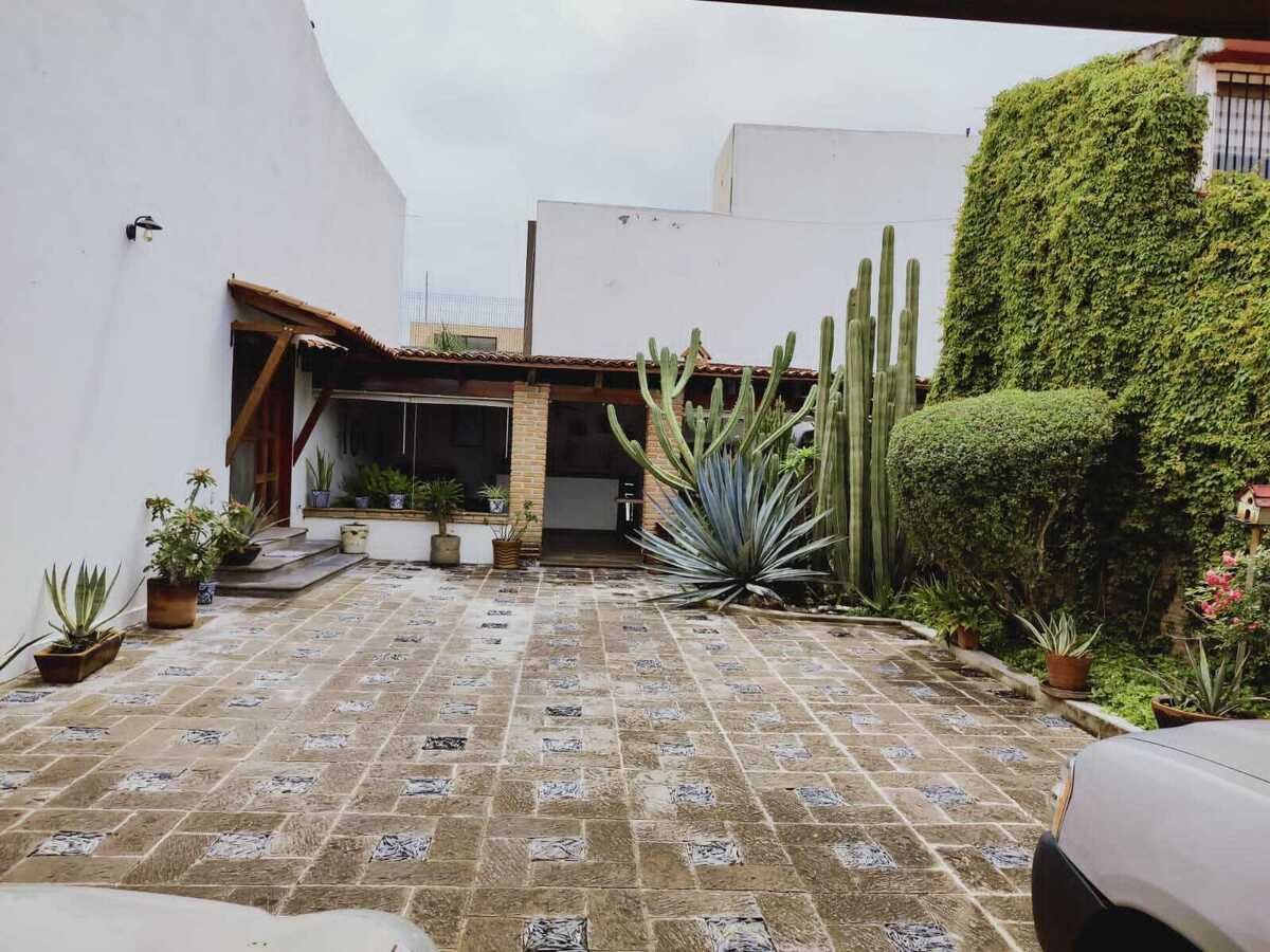 1 of 26: ZONA GARAGE 02