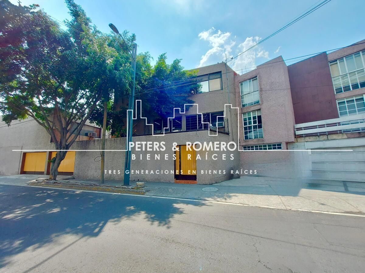 Casa en Venta en las Aguilas
