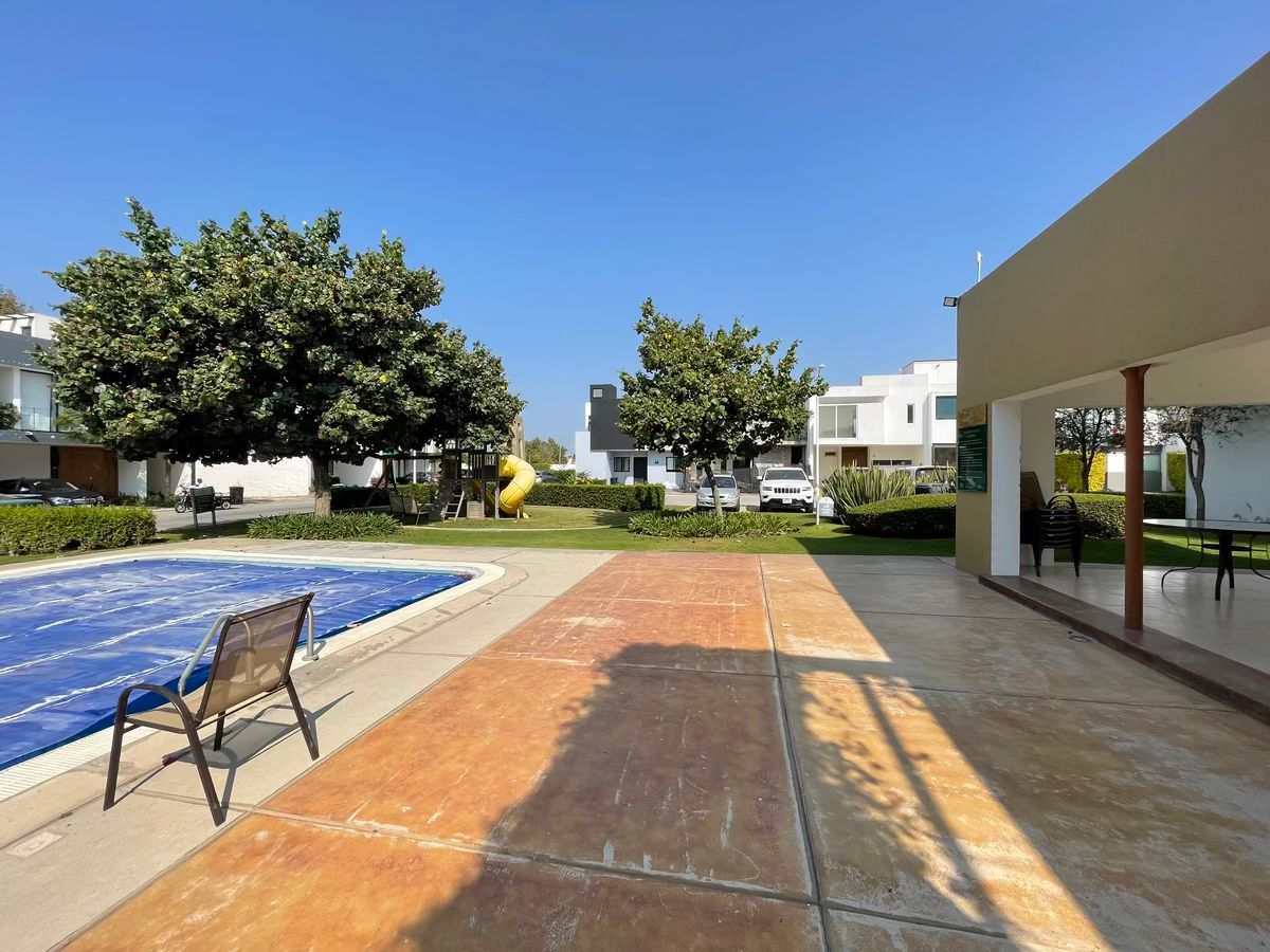 22 of 22: Juegos Infantiles Casa Club