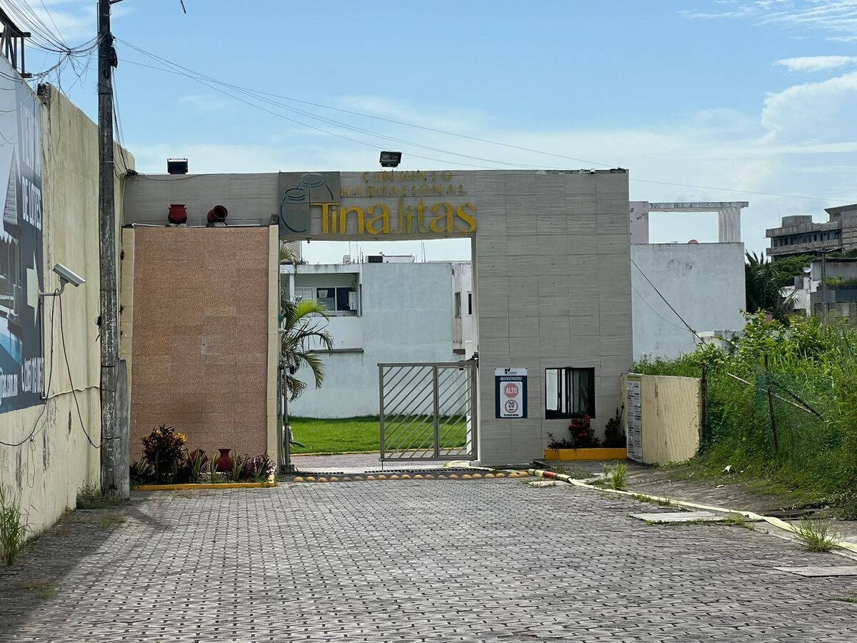 8 de 9