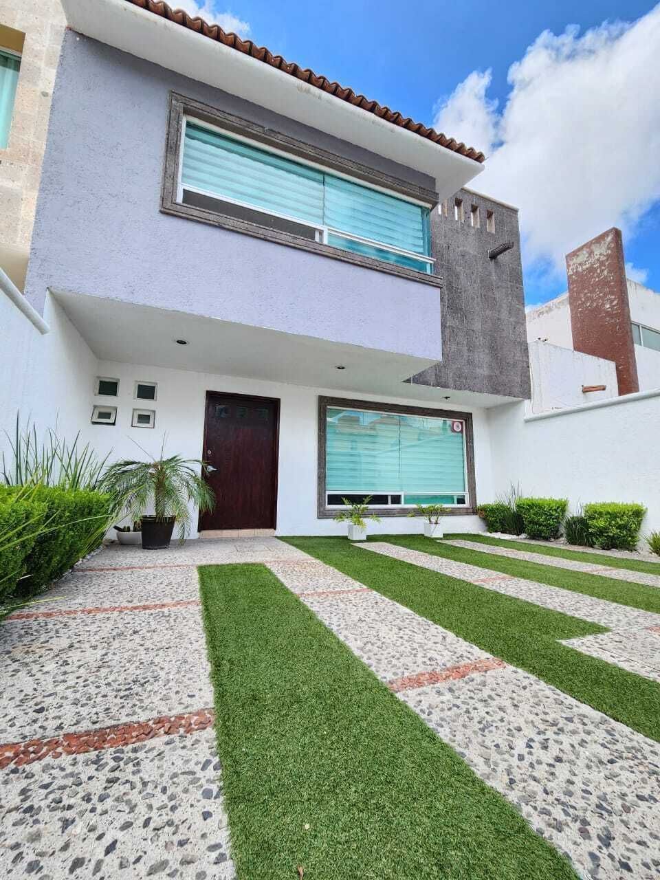 1 de 19: Departamento independiente en  planta alta