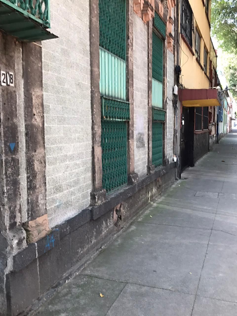 1 of 27