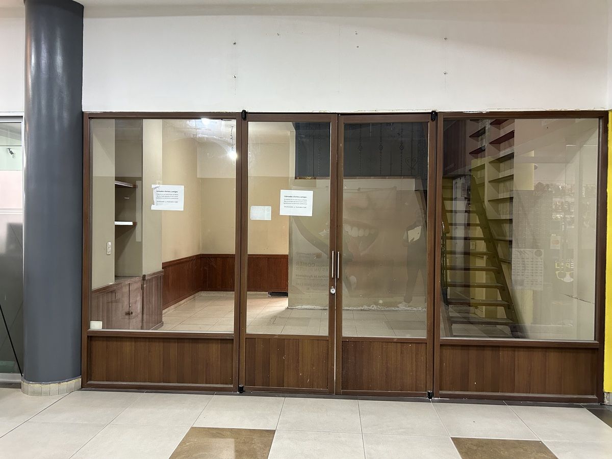 2 de 10: Local Comercial en Renta  Jardines del Pedregal Rayo Vende ®