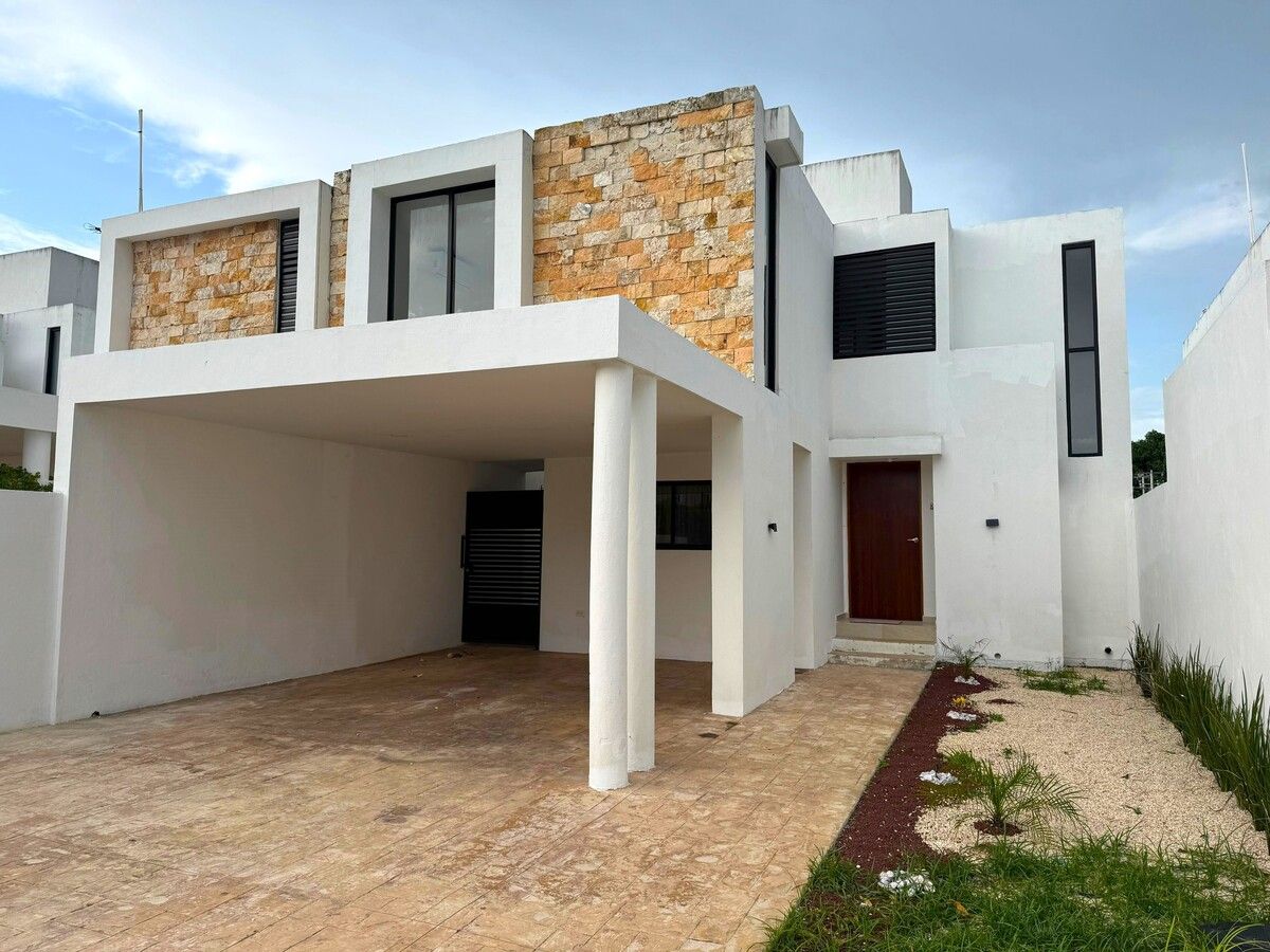Casa en Renta Equipada con 3 Habitaciones y Alberca en la zona de Conkal Yucatan