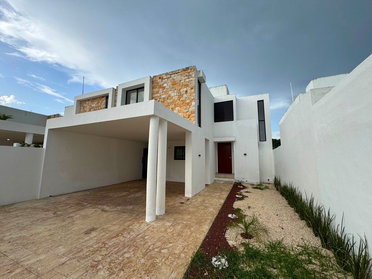 Casa en Renta Equipada con 3 Habitaciones y Alberca en la zona de Conkal Yucatan