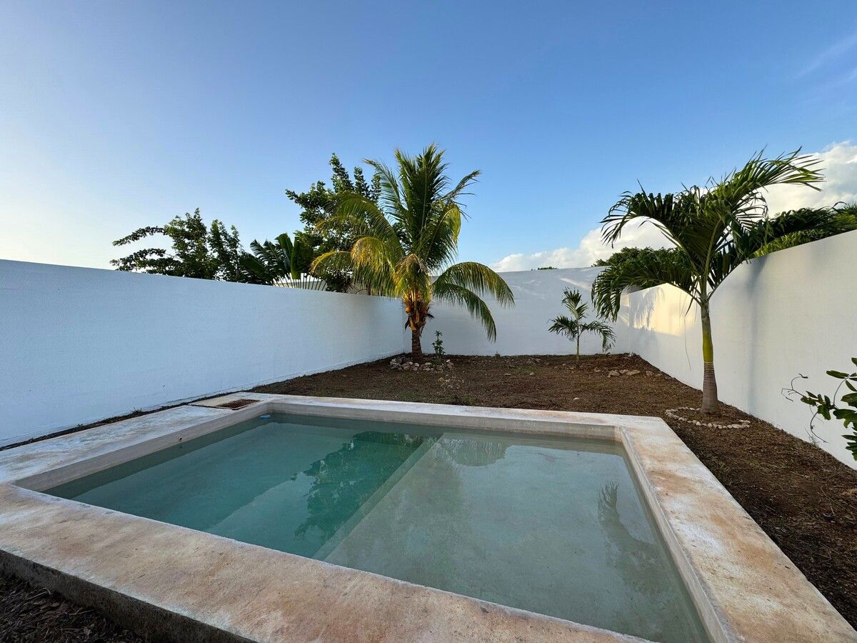 Casa en Renta Equipada con 3 Habitaciones y Alberca en la zona de Conkal Yucatan